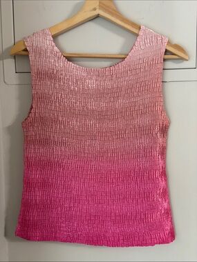 Ombre Pink Sleeveless Textured Top